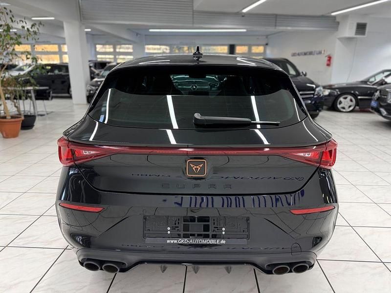 Gebraucht Cupra Leon VZ 300 PS (220 kW) 2022 Schwarz Limousine