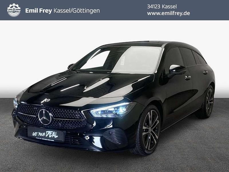 Nachtschwarz Gebraucht 2025 Mercedes CLA180 Limousine | 38.300 € (Fairer Preis) - Bild 1/4
