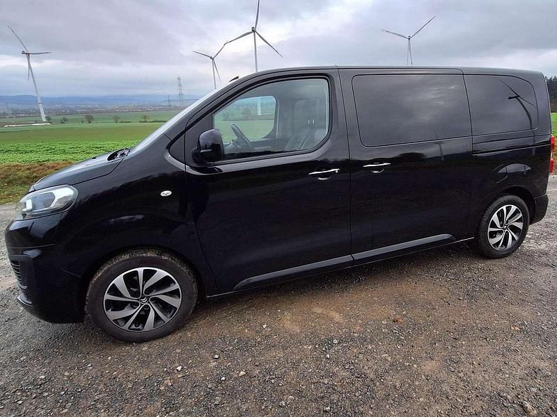Gebraucht Citroën Spacetourer 177 PS (130 kW) 2018 Schwarz Van / Kleinbus