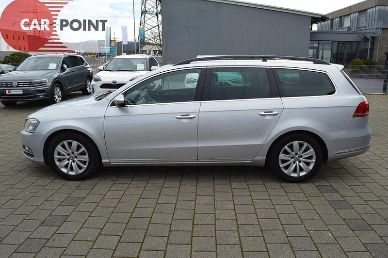 Gebraucht VW Passat 140 PS (102 kW) 2011 Silber Limousine