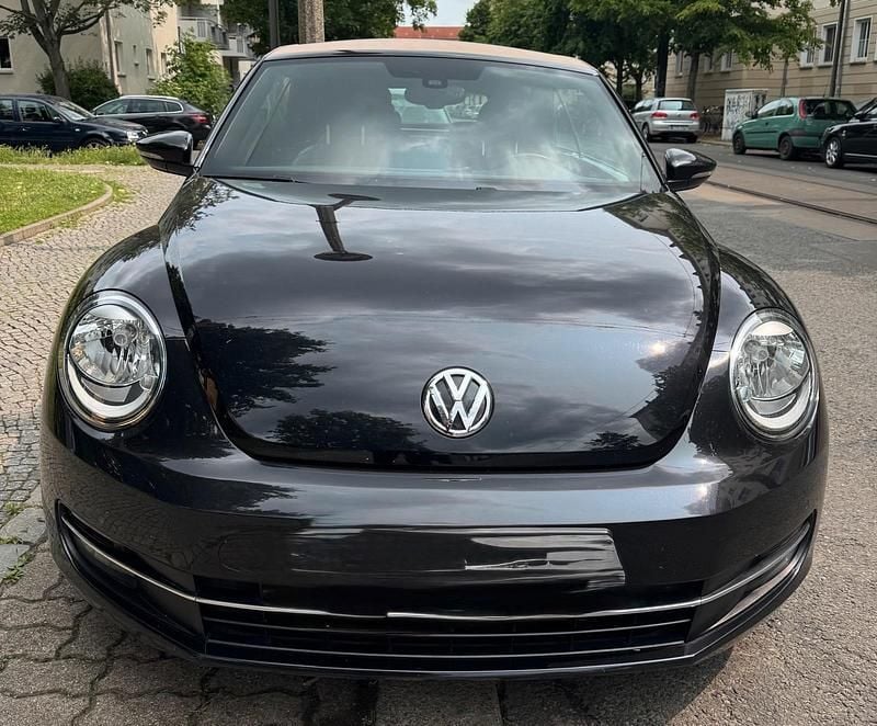 Gebraucht VW Beetle Edition 105 PS (77 kW) 2013 Schwarz Kleinwagen