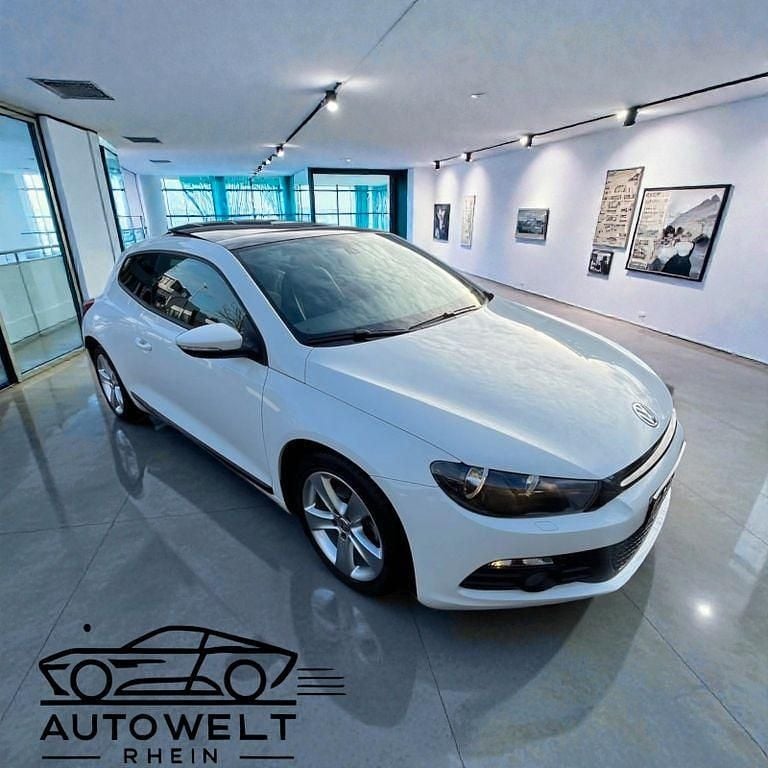 Weiß Gebraucht 2013 VW Scirocco Coupé | 8.990 € (Fairer Preis) - Bild 1/4