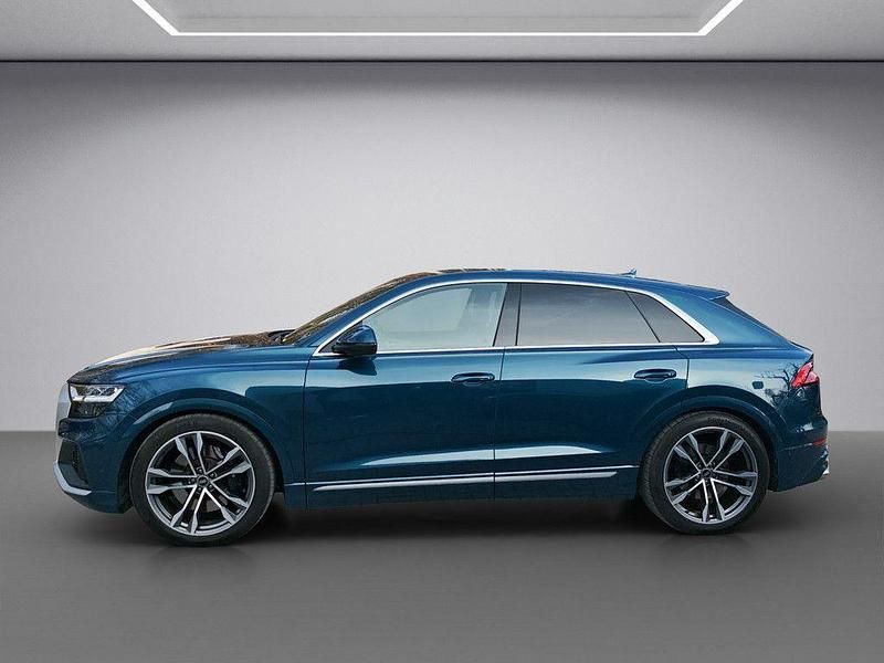Gebraucht Audi SQ8 Ambiente 507 PS (372 kW) 2022 Galaxisblau SUV