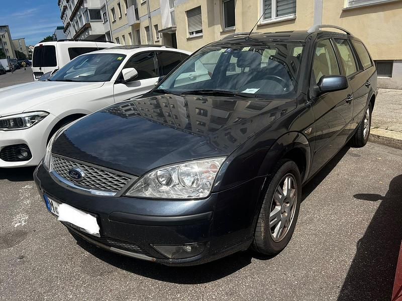 Grau Gebraucht 2007 Ford Mondeo Ghia Kombi | 590 € (Superpreis) - Bild 1/4