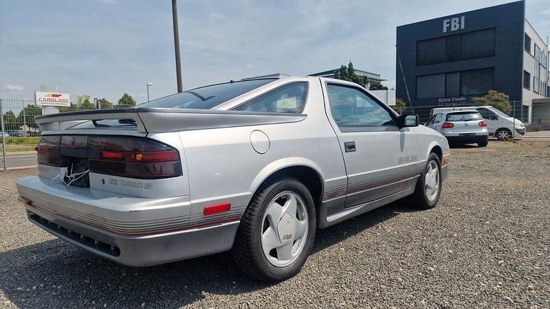 Gebraucht Chrysler Daytona 177 PS (130 kW) 1989 Silber Coupé