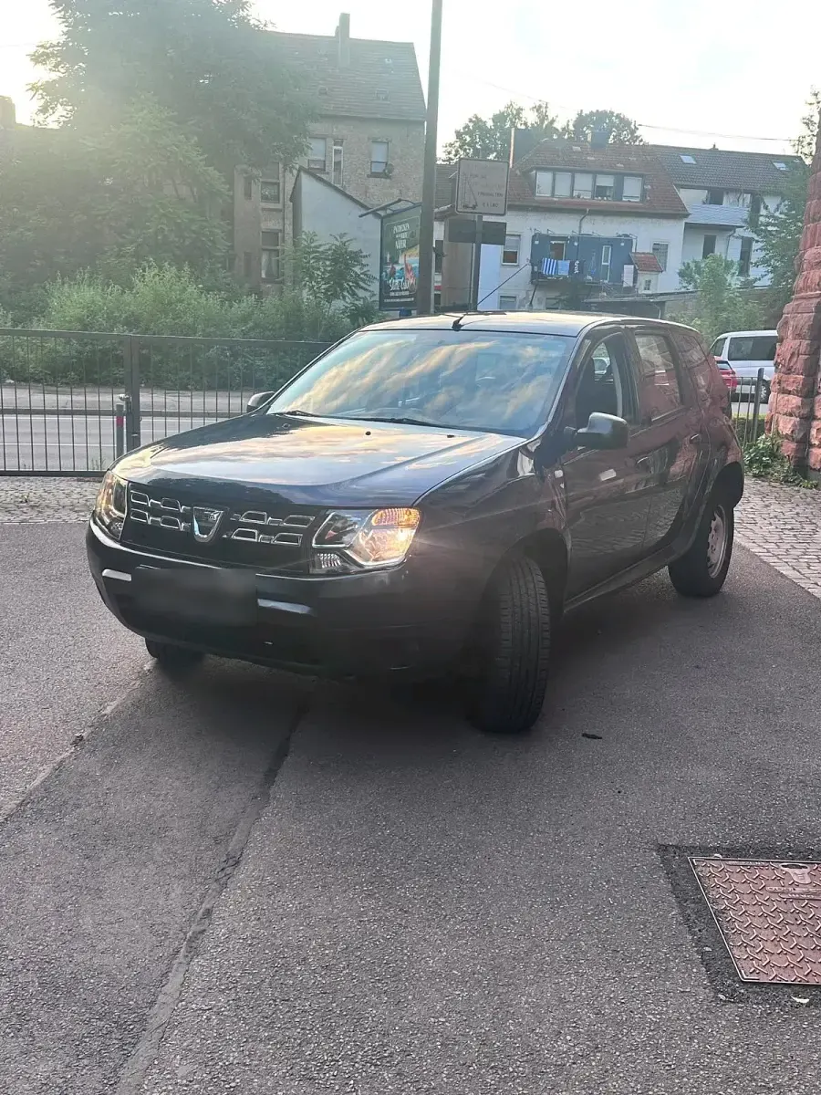 Gebraucht Dacia Duster 105 PS (77 kW) 2016 Blau SUV