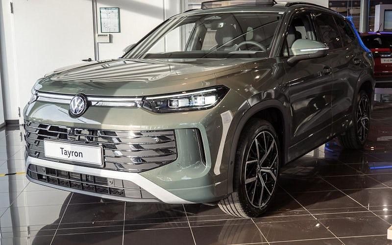 Grün Neu 2025 VW Tayron Elegance SUV | 65.274 € (Teuer) - Bild 1/4