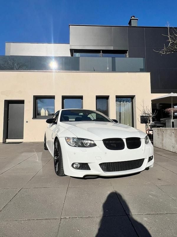 Gebraucht BMW 335 Cabriolet M Performance 306 PS (225 kW) 2008 Weiß Cabrio