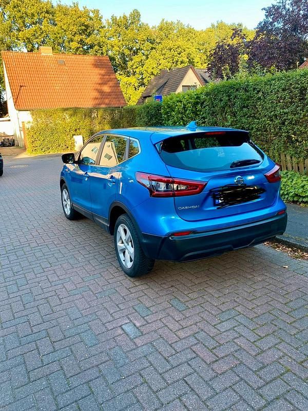 Blau Gebraucht 2019 Nissan Qashqai SUV | 16.000 € (Guter Preis) - Bild 1/4