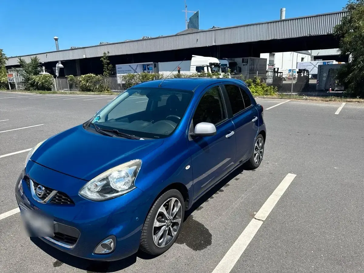 Gebraucht Nissan Micra 80 PS (58 kW) 2016 Blau Kleinwagen