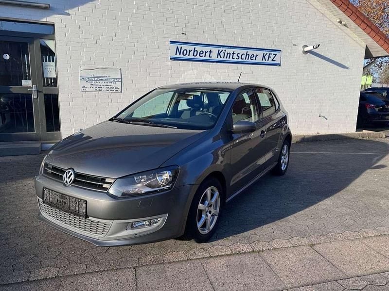 Pepper grey metallic Gebraucht 2010 VW Polo Comfortline Kleinwagen | 9.290 € (Fairer Preis) - Bild 1/4