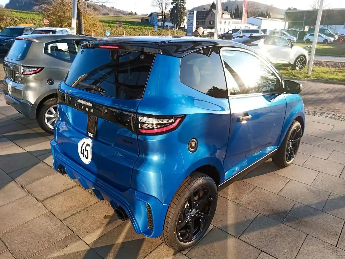 Neu Aixam City Sport 2025 Blau