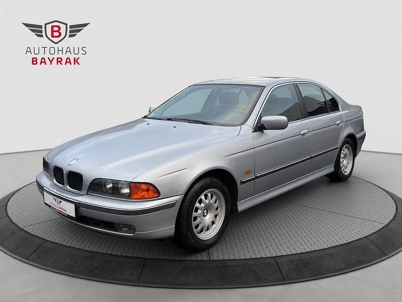 Gebraucht BMW 523 170 PS (125 kW) 1998 Silber Limousine