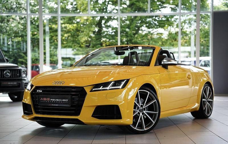 Gelb Gebraucht 2018 Audi TT Roadster Comfort Cabrio | 37.800 € (Fairer Preis) - Bild 1/3