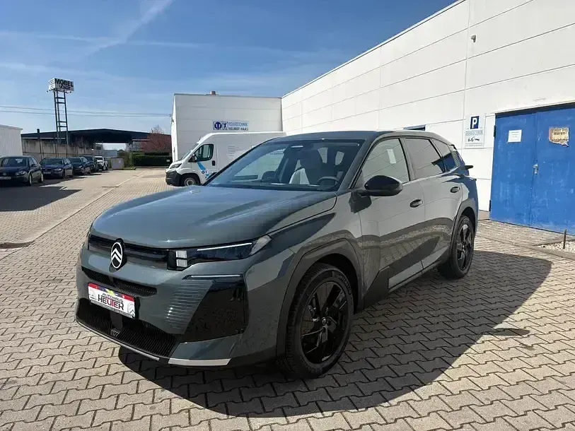 Neu Citroën C5 145 PS (106 kW) 2026 Grün SUV
