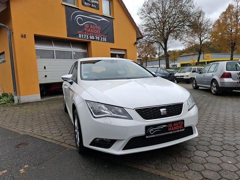 Weiß Gebraucht 2016 Seat Leon Style Limousine | 8.990 € (Guter Preis) - Bild 1/4