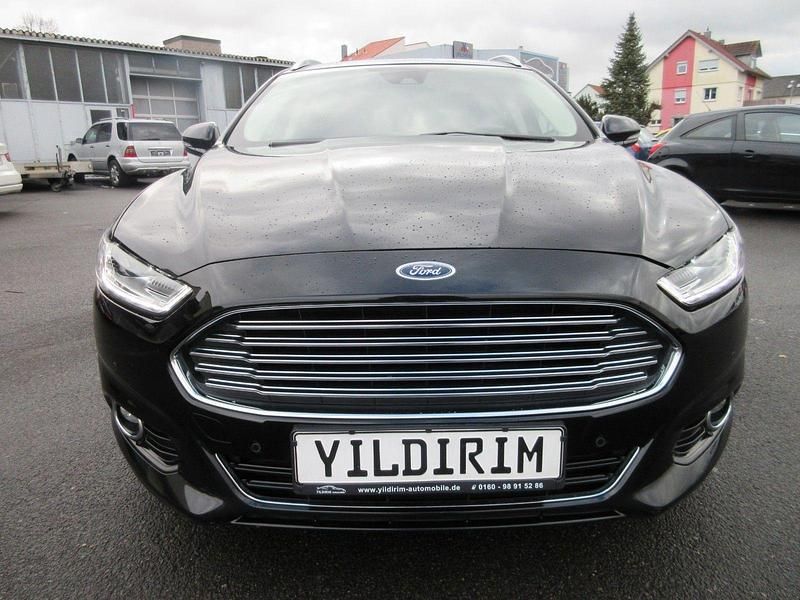 Gebraucht Ford Mondeo Titanium 211 PS (155 kW) 2016 Schwarz Kombi