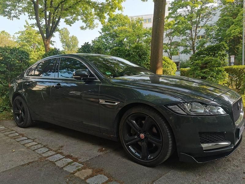 Gebraucht 2020 Jaguar XF Limousine | 21.900 € (Fairer Preis) - Bild 1/4