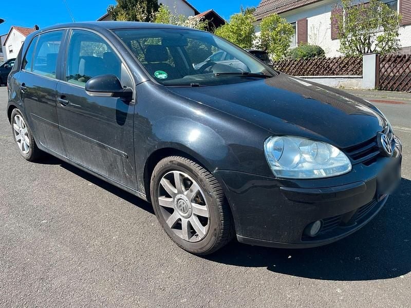 Schwarz Gebraucht 2006 VW Golf V Limousine | 900 € (Guter Preis) - Bild 1/4