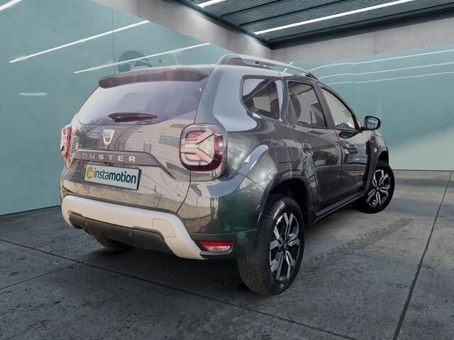 Grau Gebraucht 2022 Dacia Duster Prestige SUV | 22.477 € (Teuer) - Bild 1/2