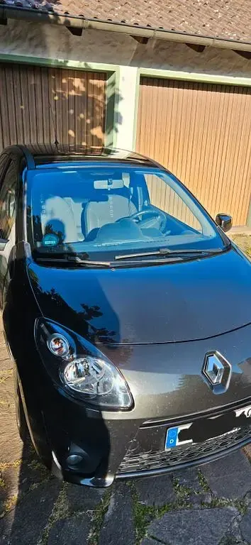 Używany Renault Twingo Night&Day 75 KM (55 kW) 2010 Czarny Hatchback