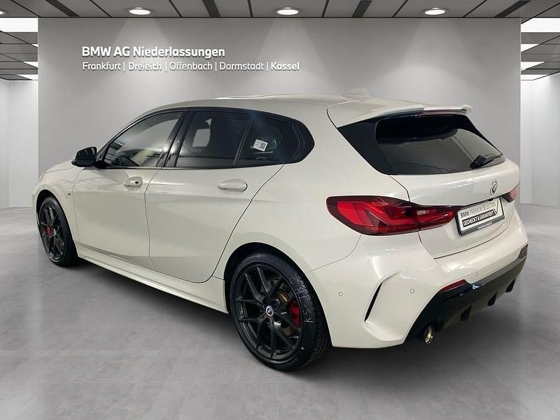 Gebraucht BMW 118 M Sport 136 PS (100 kW) 2022 Weiß Kleinwagen