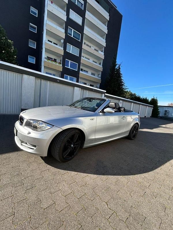 Gebraucht BMW 125 Cabriolet 218 PS (160 kW) 2008 Silber Cabrio