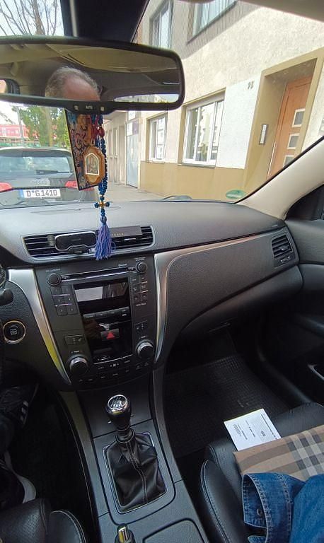 Gebraucht Suzuki Kizashi Sport 178 PS (130 kW) 2011 Grau Limousine