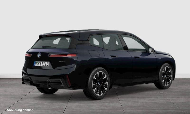 Neu BMW iX M Sport 300 kW (408 PS) 2026 Schwarz SUV