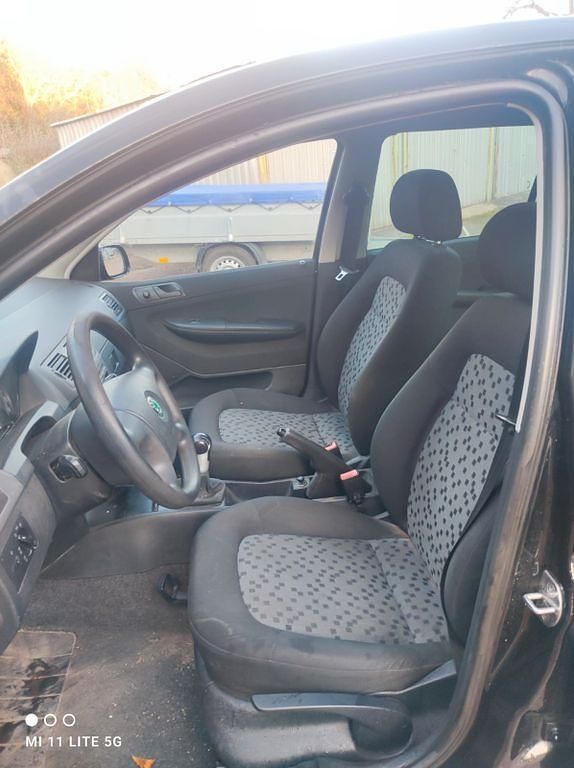 Gebraucht Skoda Fabia Classic 54 PS (39 kW) 2005 Schwarz Limousine