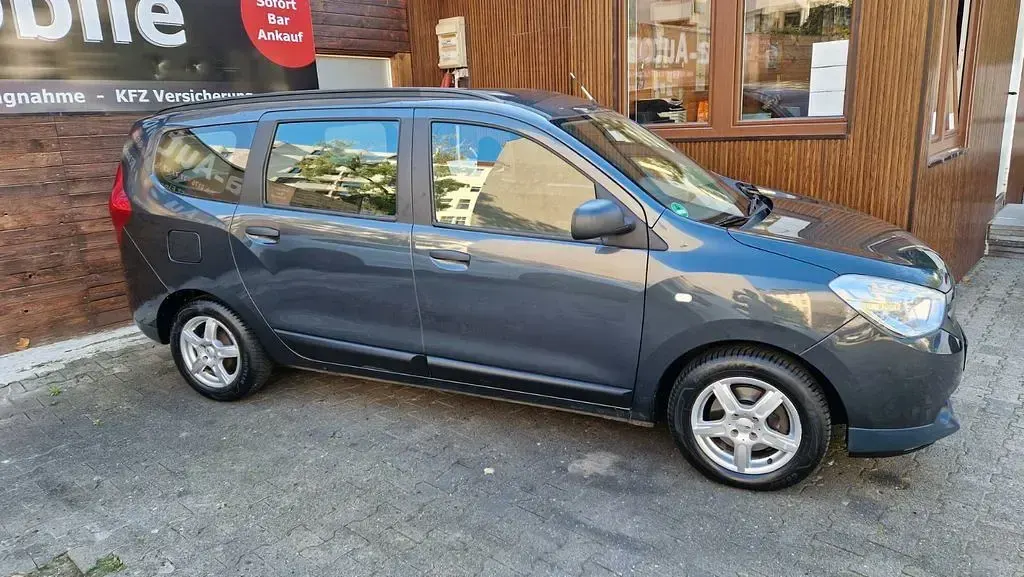 Gebraucht Dacia Lodgy Ambiance 90 PS (66 kW) 2013 Grau Van / Kleinbus