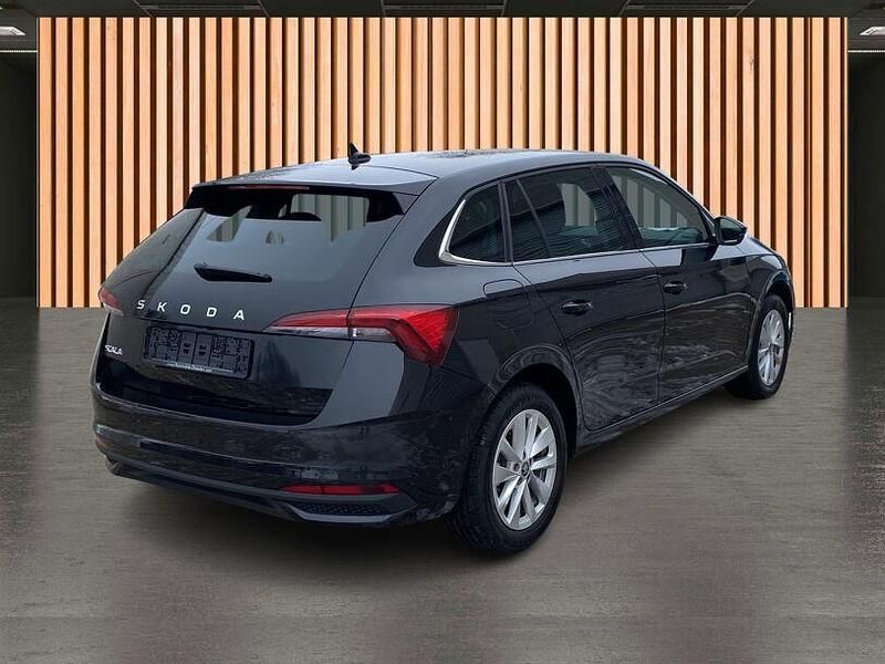 Gebraucht Skoda Scala Selection 116 PS (85 kW) 2025 Schwarz schwarz (metallic) Kleinwagen