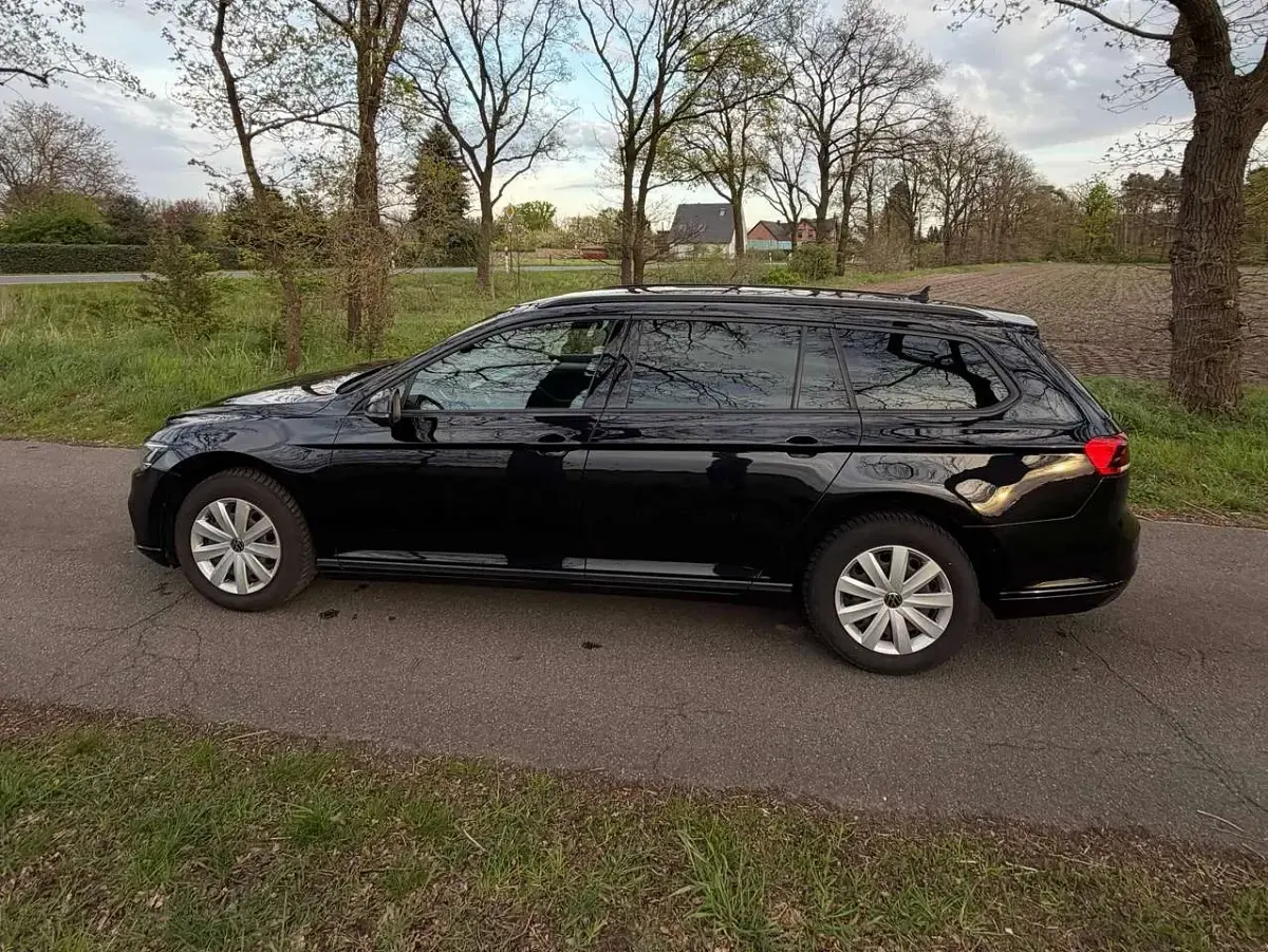 Second-hand VW Passat 122 CP (89 kW) 2020 Negru Berlinǎ