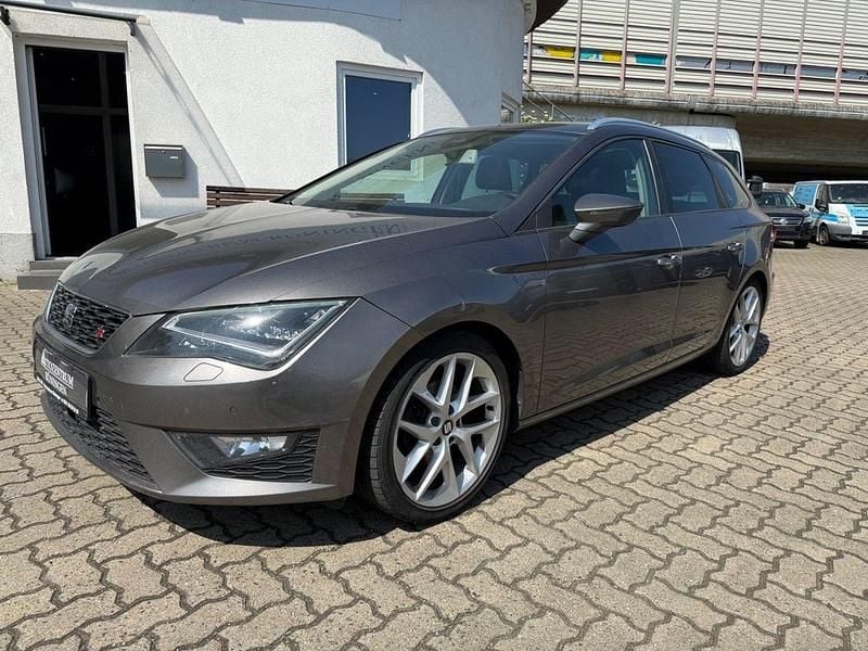 Second-hand Seat Leon ST FR 150 CP (110 kW) 2015 Gri Break