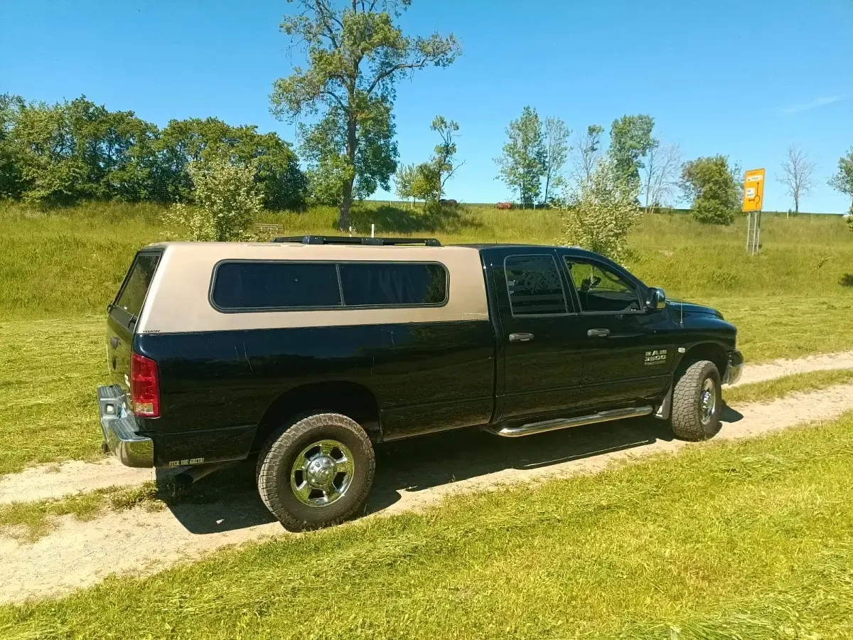 Gebraucht Dodge Ram 327 PS (240 kW) 2003 Schwarz Pickup