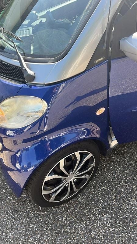 Blau Gebraucht 2002 Smart ForTwo Coupé Coupé | 700 € (Superpreis) - Bild 1/4