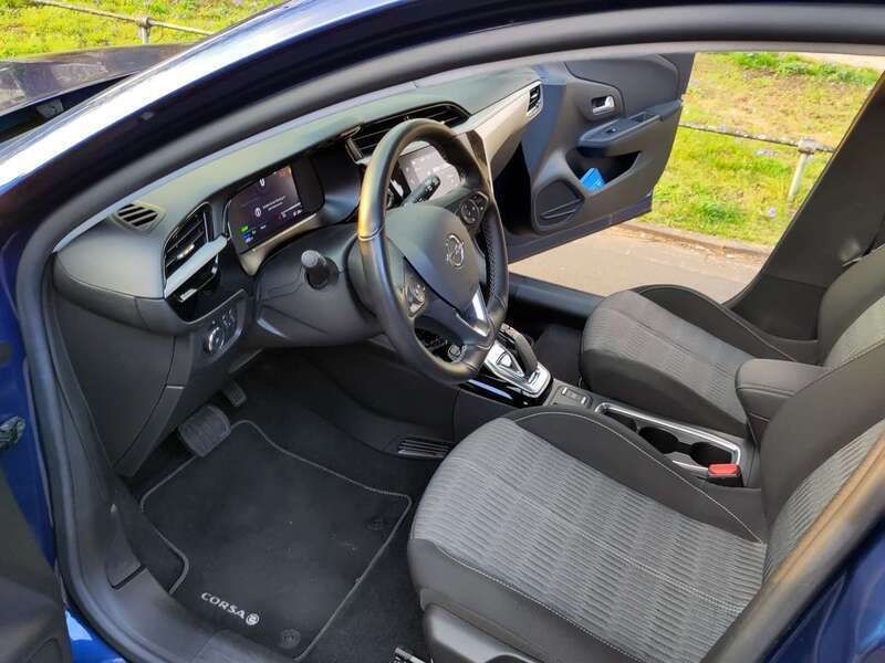 Blau Gebraucht 2021 Opel Corsa-e Edition Kleinwagen | 14.900 € - Bild 1/4