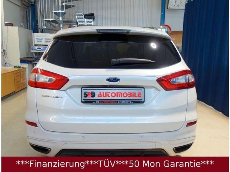 Gebraucht Ford Mondeo ST-Line 239 PS (175 kW) 2017 White platinum Kombi