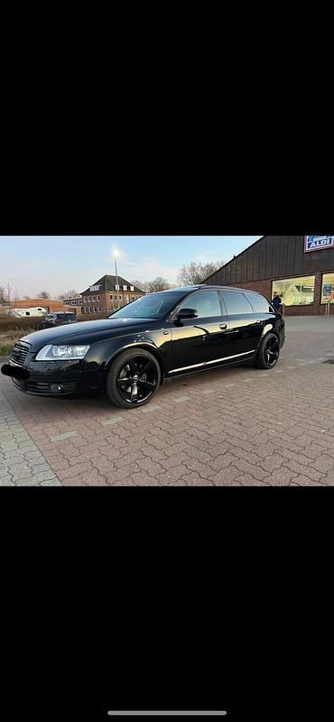 Schwarz Gebraucht 2005 Audi A6 Ambiente Kombi | 3.500 € (Guter Preis) - Bild 1/4