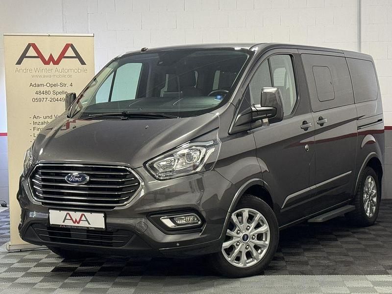 Gebraucht Ford Tourneo Titanium 170 PS (125 kW) 2019 Grau Van / Kleinbus