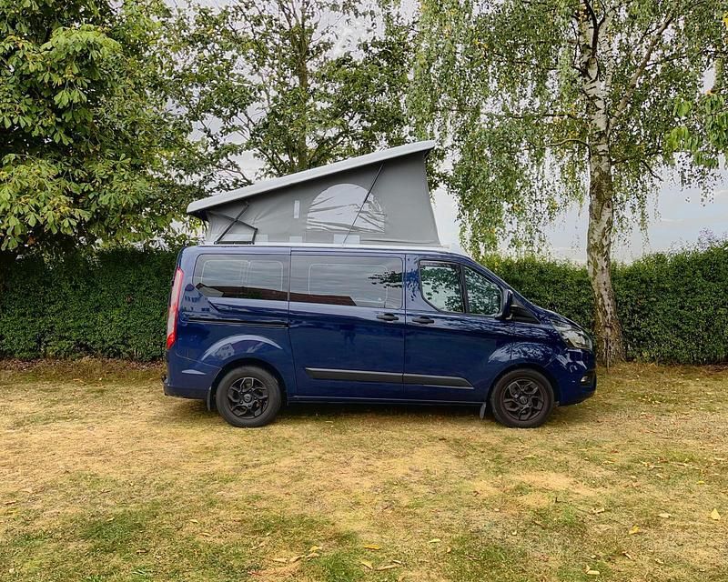 Blau Gebraucht 2020 Ford Transit Custom Van / Kleinbus | 44.950 € - Bild 1/4