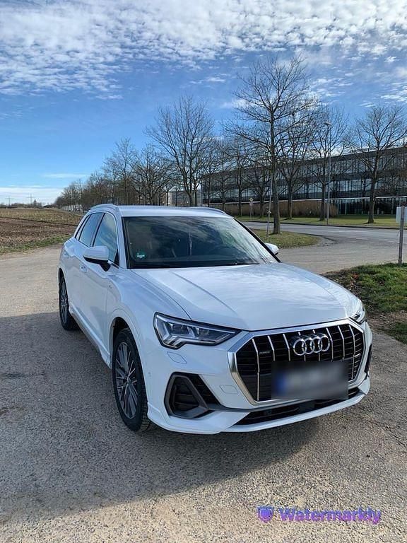 Gebraucht Audi Q3 S-Line 190 PS (139 kW) 2019 Weiß SUV