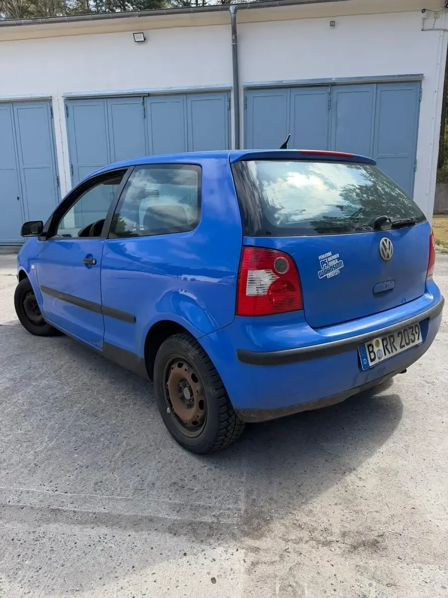 Gebraucht VW Polo 55 PS (40 kW) 2002 Blau Kleinwagen
