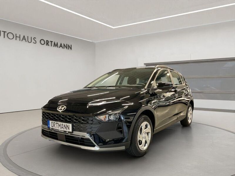Gebraucht Hyundai Bayon Select 101 PS (74 kW) 2024 Phantom black / met SUV