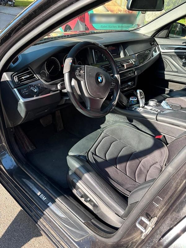 Gebraucht BMW 520 184 PS (135 kW) 2013 Andere farben Kombi