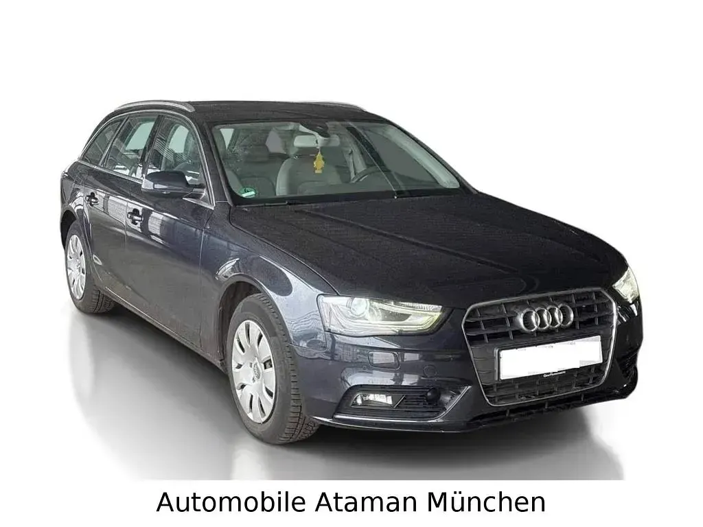 Gebraucht Audi A4 Ambiente 170 PS (125 kW) 2015 Blau Kombi