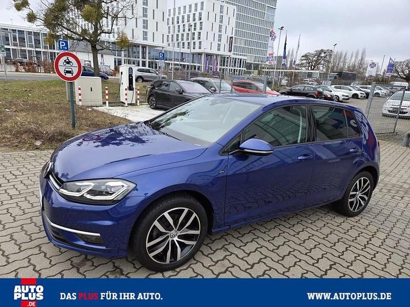 Gebraucht VW Golf VII Join 116 PS (85 kW) 2019 Blau Limousine