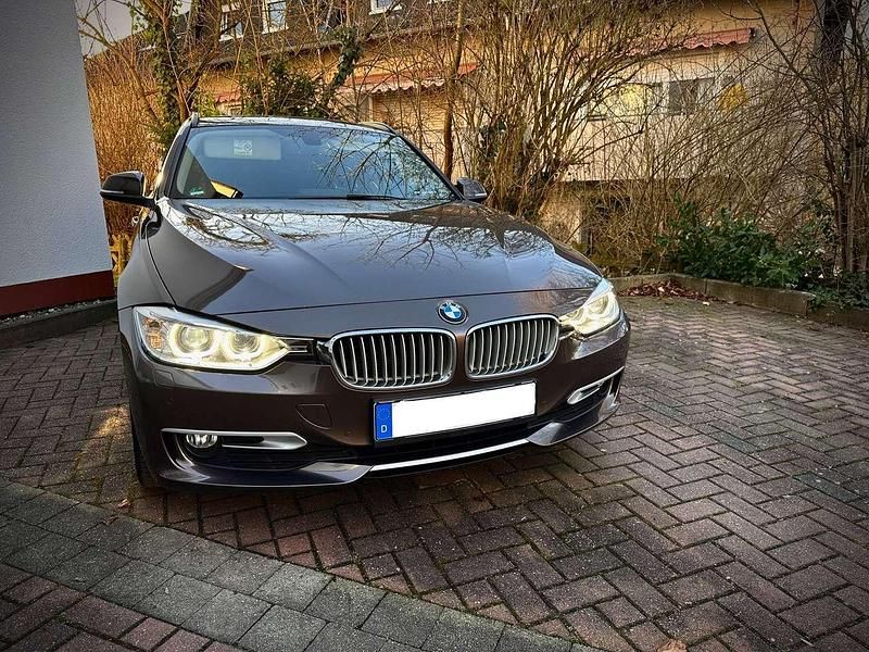 Gebraucht BMW 316 116 PS (85 kW) 2013 Braun Kombi