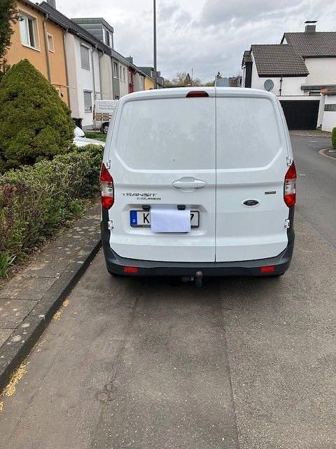 Gebraucht Ford Transit Trend 101 PS (74 kW) 2018 Weiß Kombi