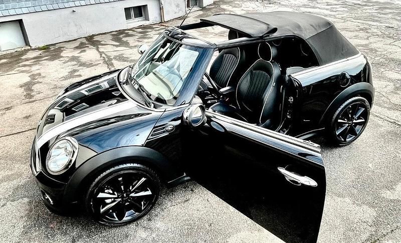 Gebraucht Mini One Cabriolet 90 PS (66 kW) 2012 Schwarz Cabrio